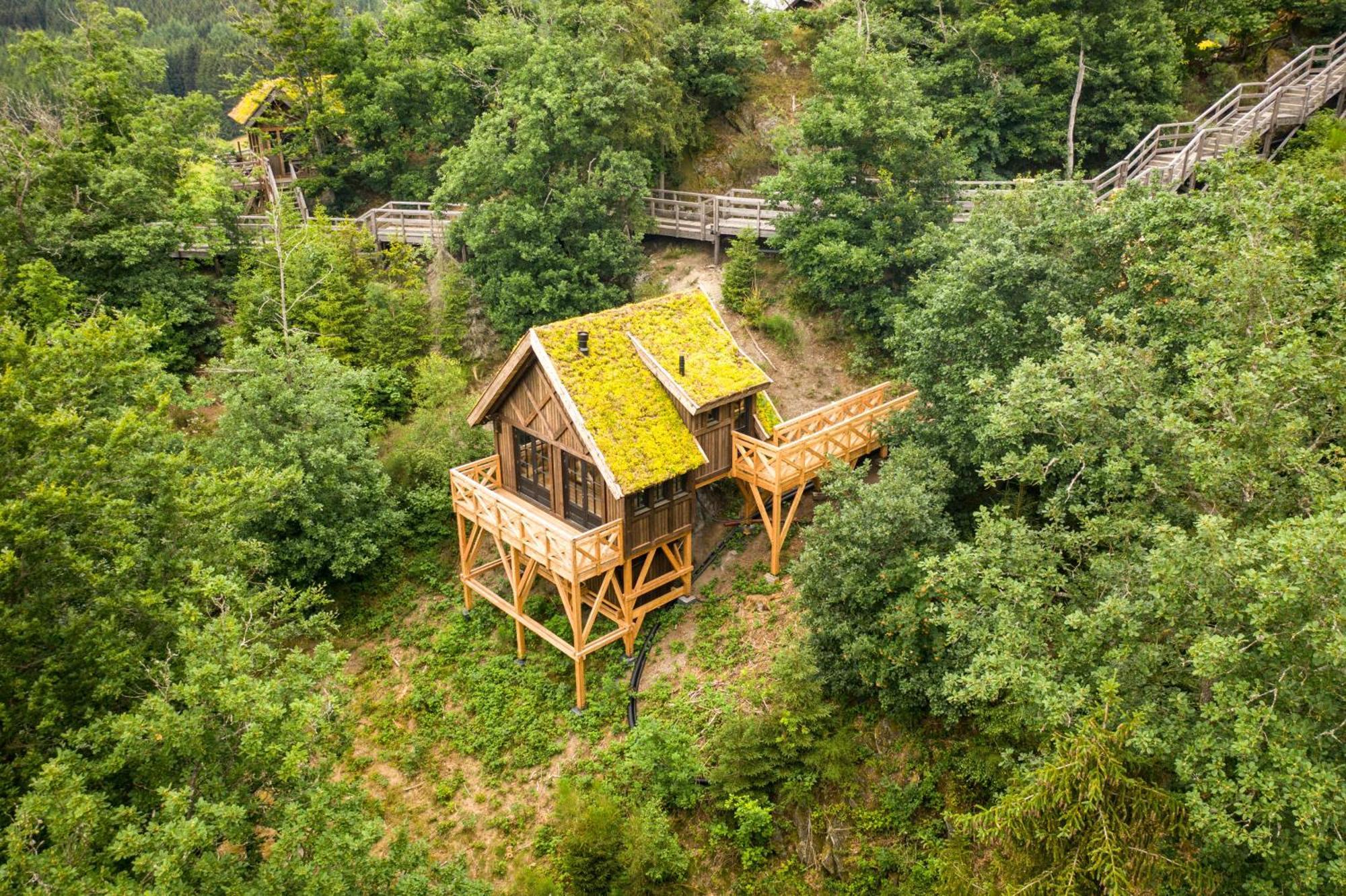 Les Cabanes De Rensiwez Mabompre Екстериор снимка