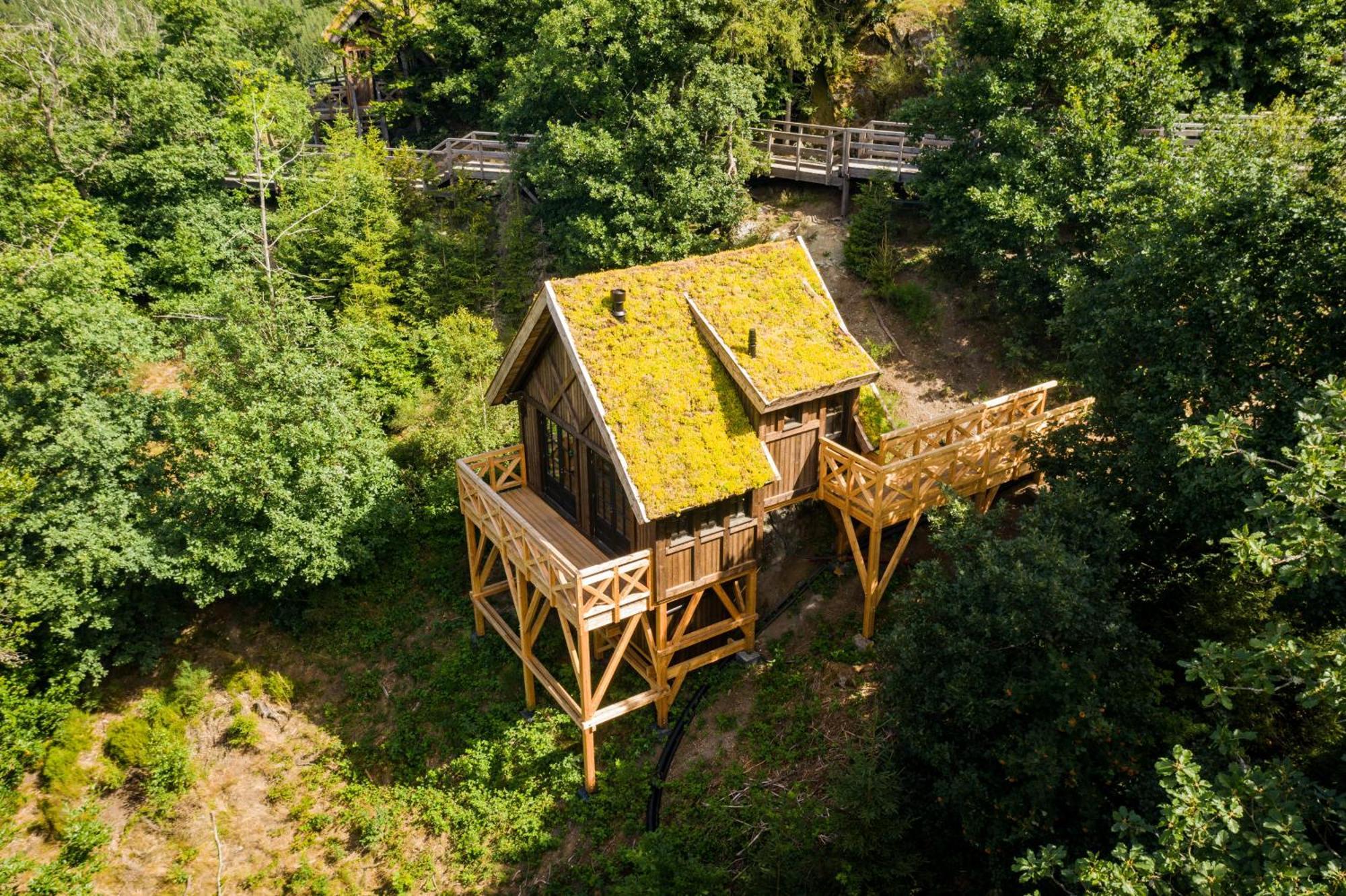 Les Cabanes De Rensiwez Mabompre Екстериор снимка